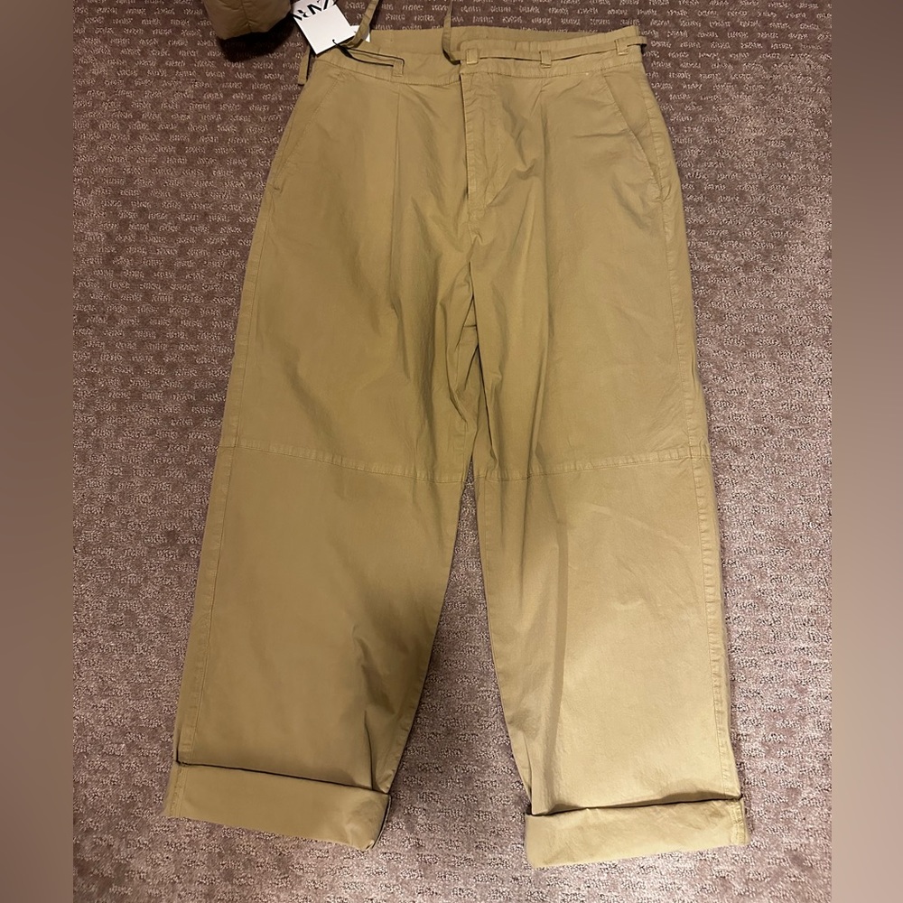 Zara Loose Fit Khakis